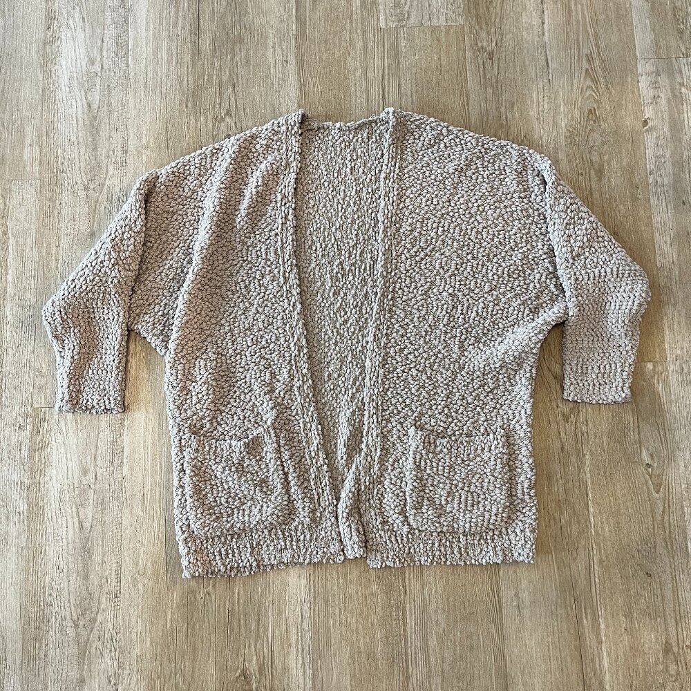 Womens Cream Fuzzy Sweater Cardigan - XL